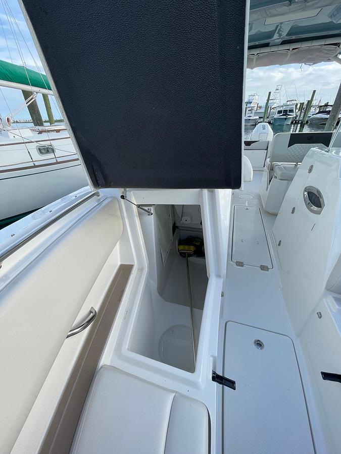 Used 2021 Sailfish 276 DC | 28ft