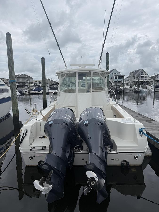 Used 2018 32' Sailfish 320 Express | 32ft