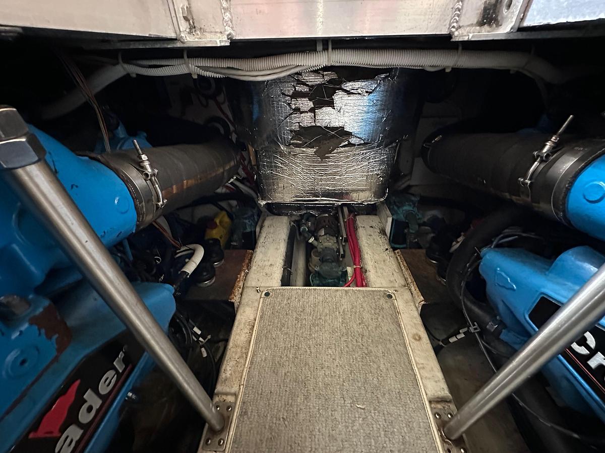 Used 2002 Carver 346MY | 36ft