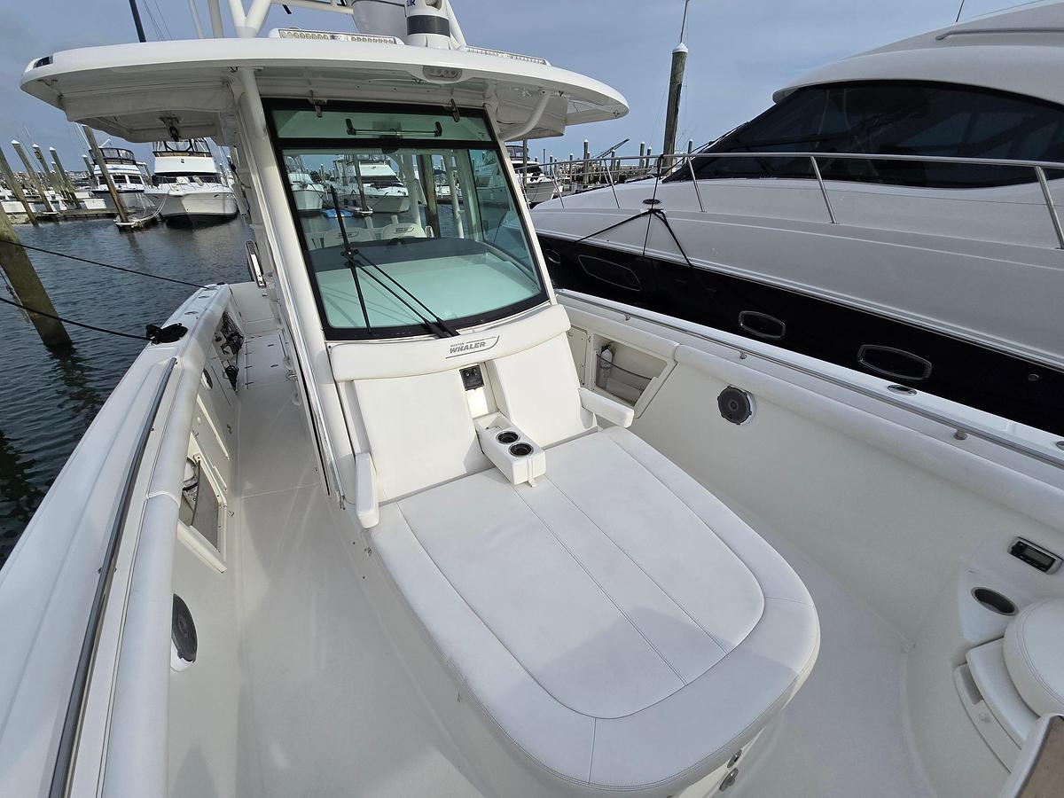 Used 2015 Boston Whaler 350 Outrage | 35ft