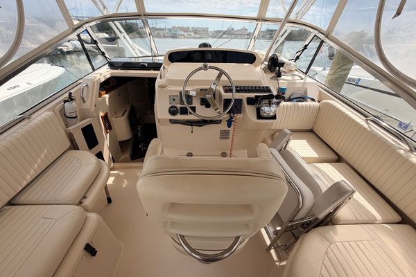 Used 2006 33' Grady-White Express 330 | 33ft