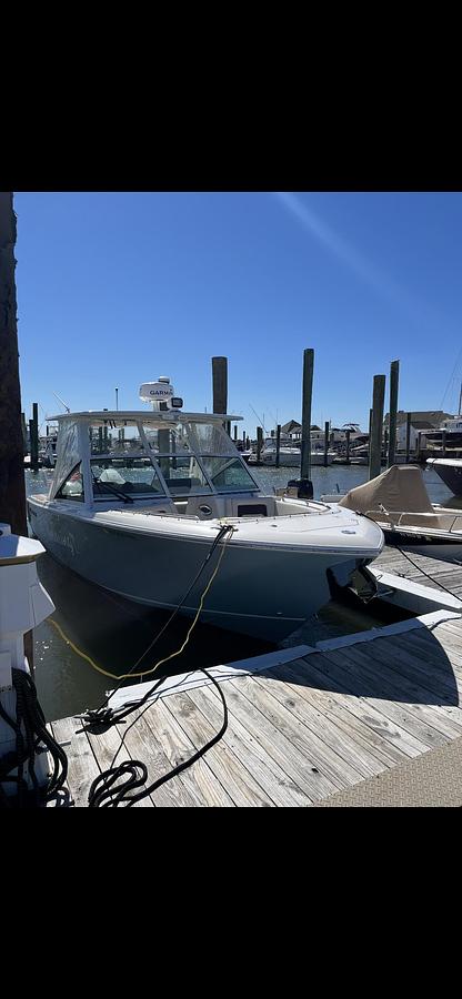Used 2021 Sailfish 276 DC | 28ft