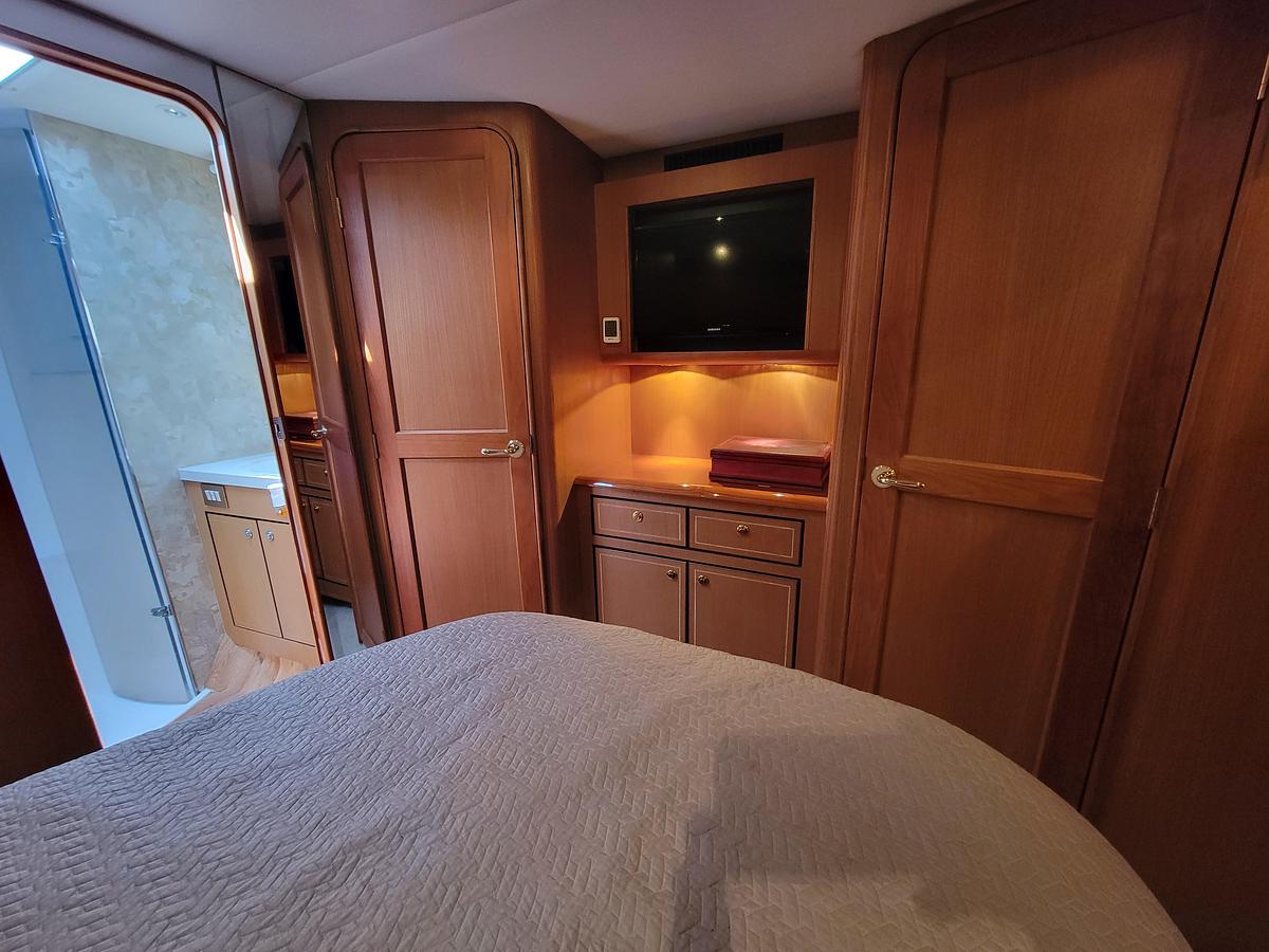 Used 2005 Ocean Yachts 57 Super Sport | 57ft