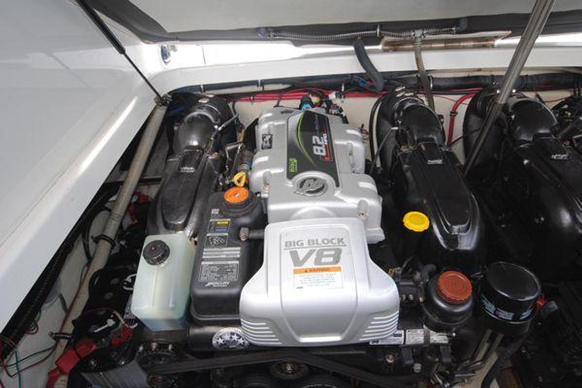 Used 2015 Formula 310 Bowrider | 31ft