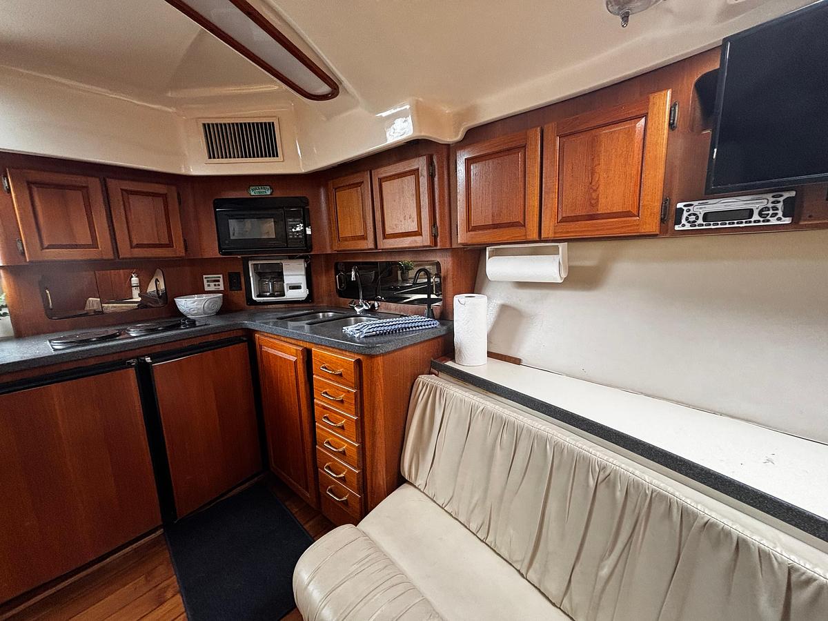 Used 2002 Luhrs 40 Open | 40ft