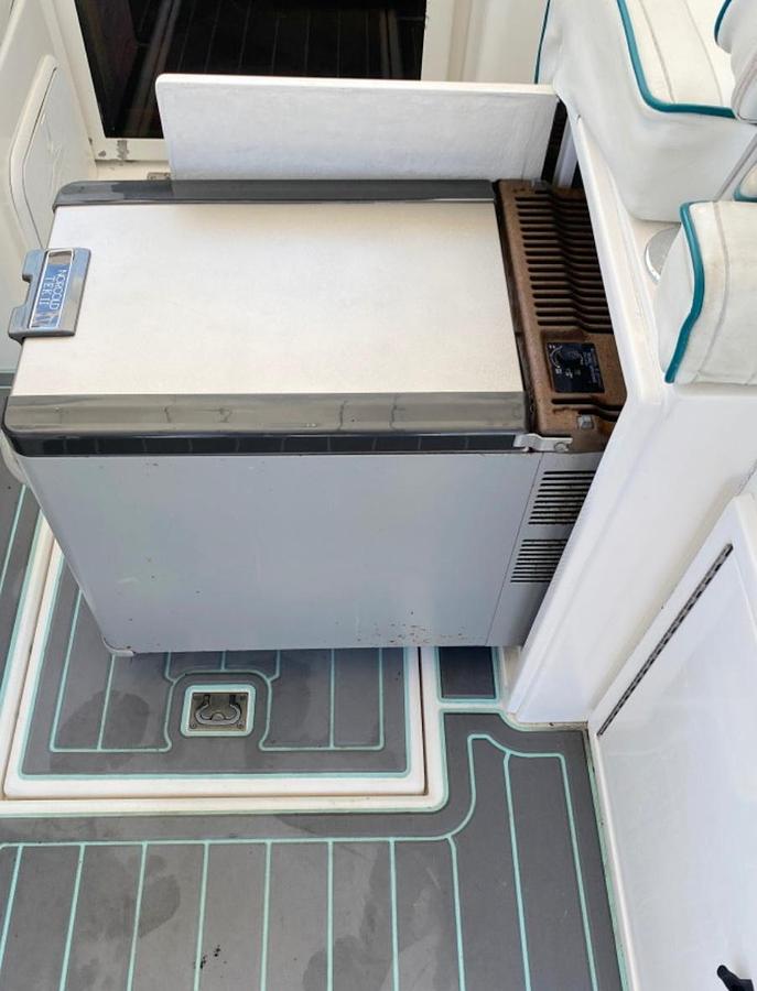 Used 2000 Dawson Yachts 33 EXPRESS | 33ft