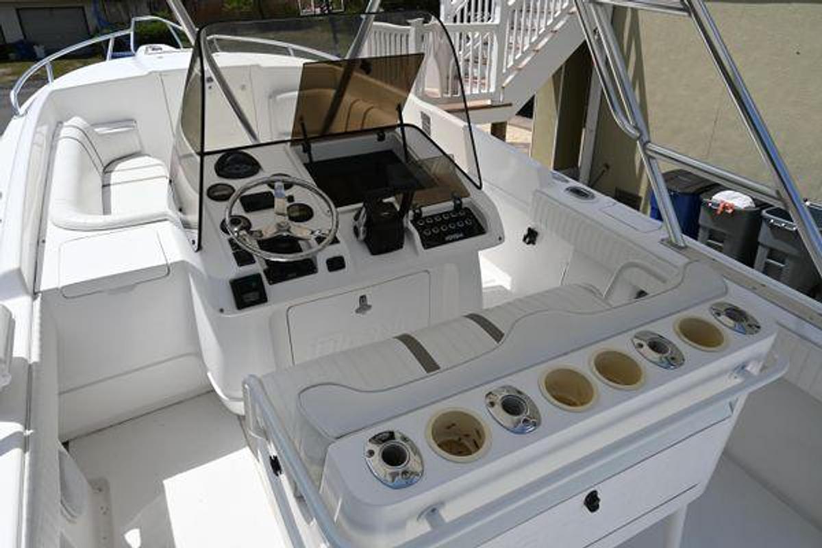 Used 32' Intrepid 323 Cuddy | 2002