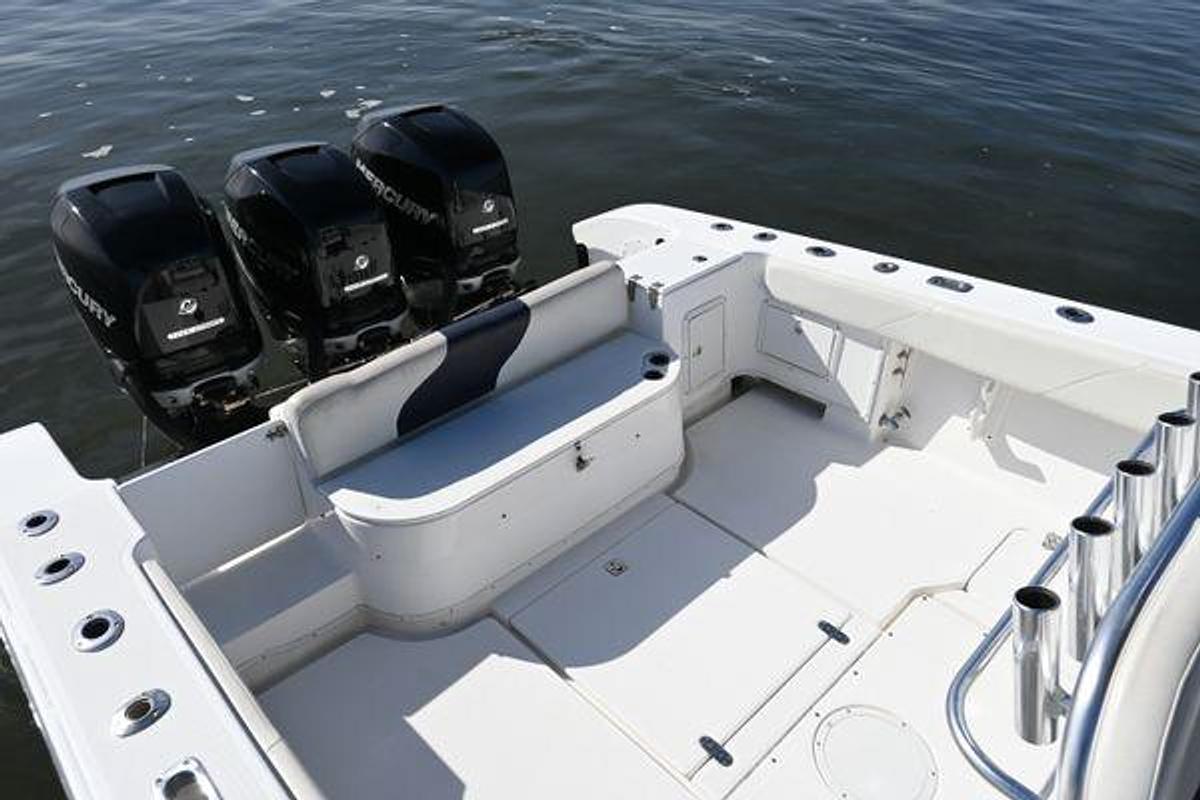 Used 2008 38' Fountain 38 Tournament Edition