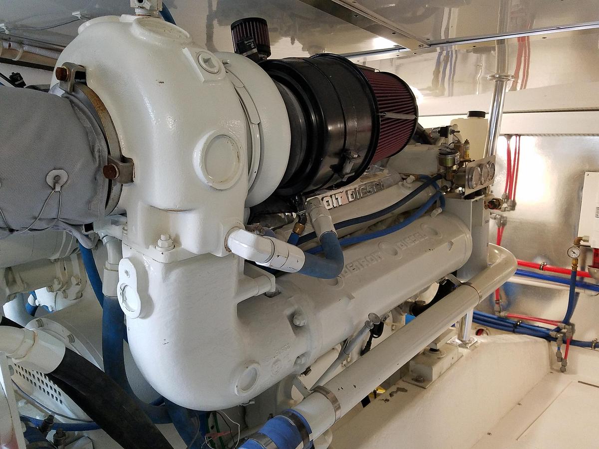 Used 1982/2016 Ocean Yachts 55 Super Sport | 55ft