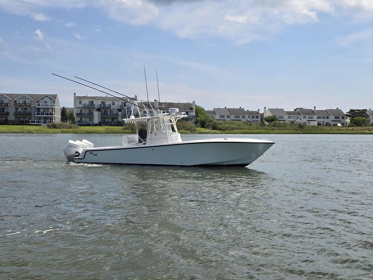 Used 2008 34' SeaVee 340B | 34ft