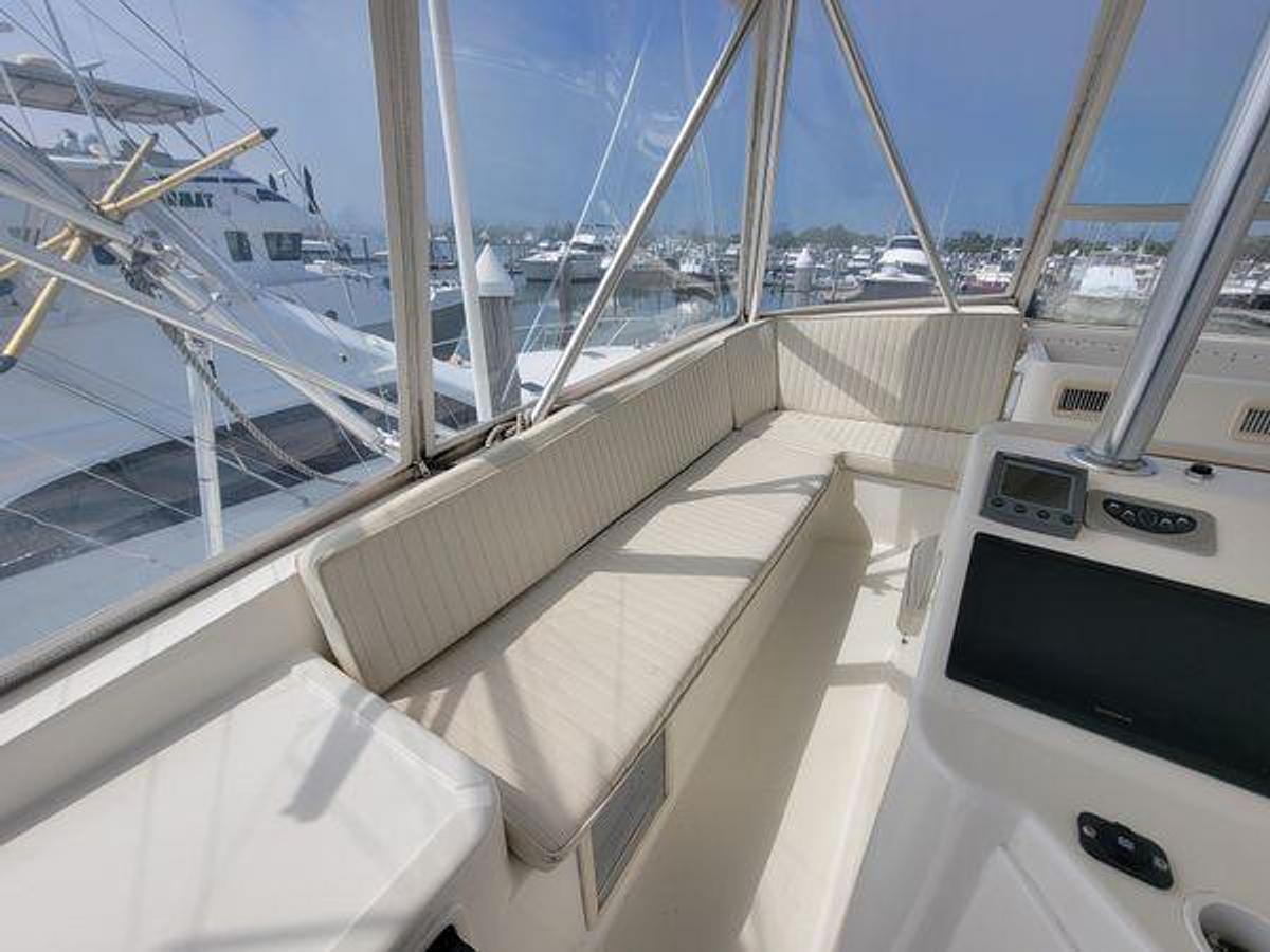 Used 2001 Ocean Yachts Super Sport - 56ft