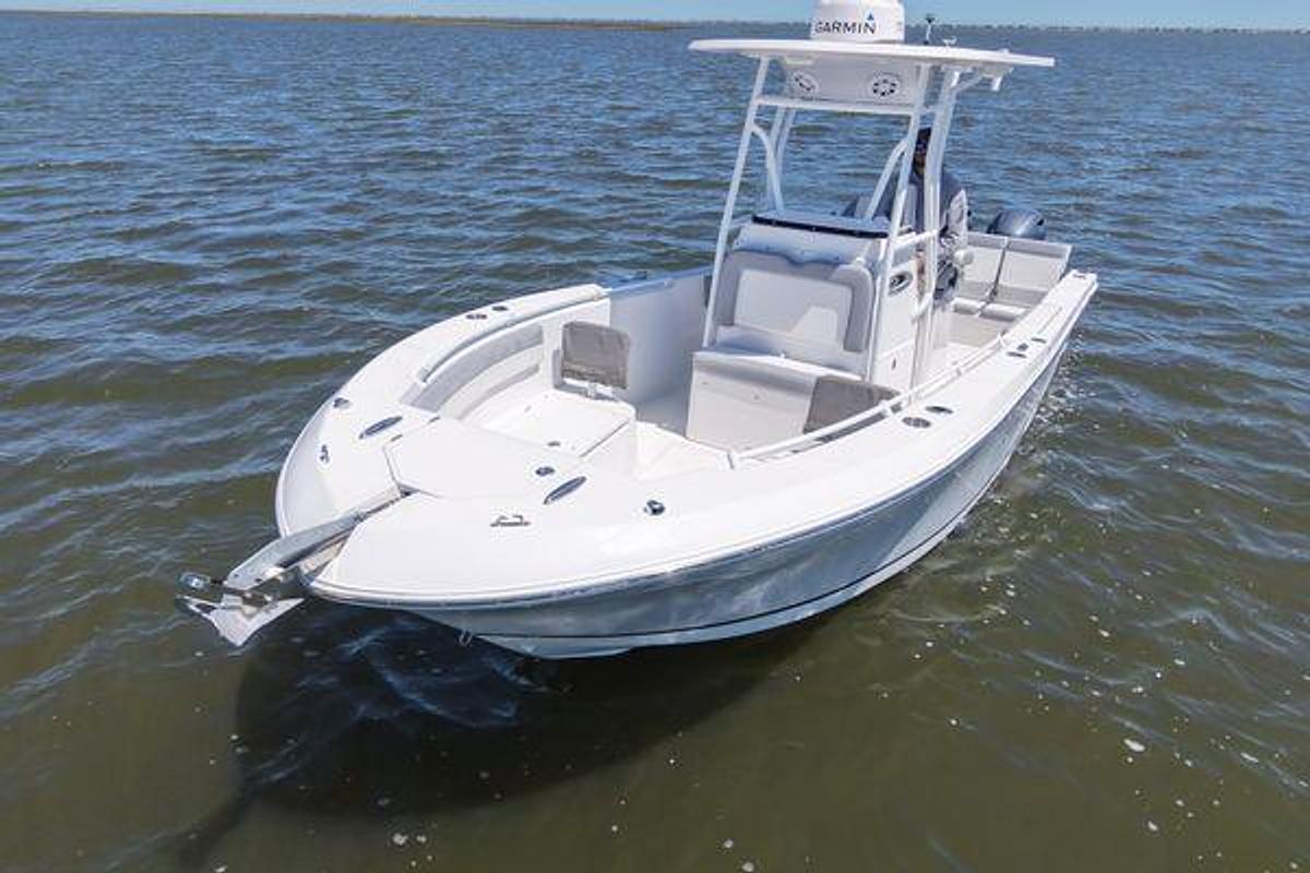 Used 2022 24' Release 240 RX | 24ft