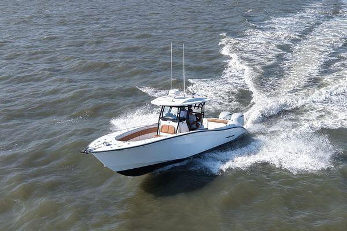 Used 2021 32' Cape Horn 32T | 32ft