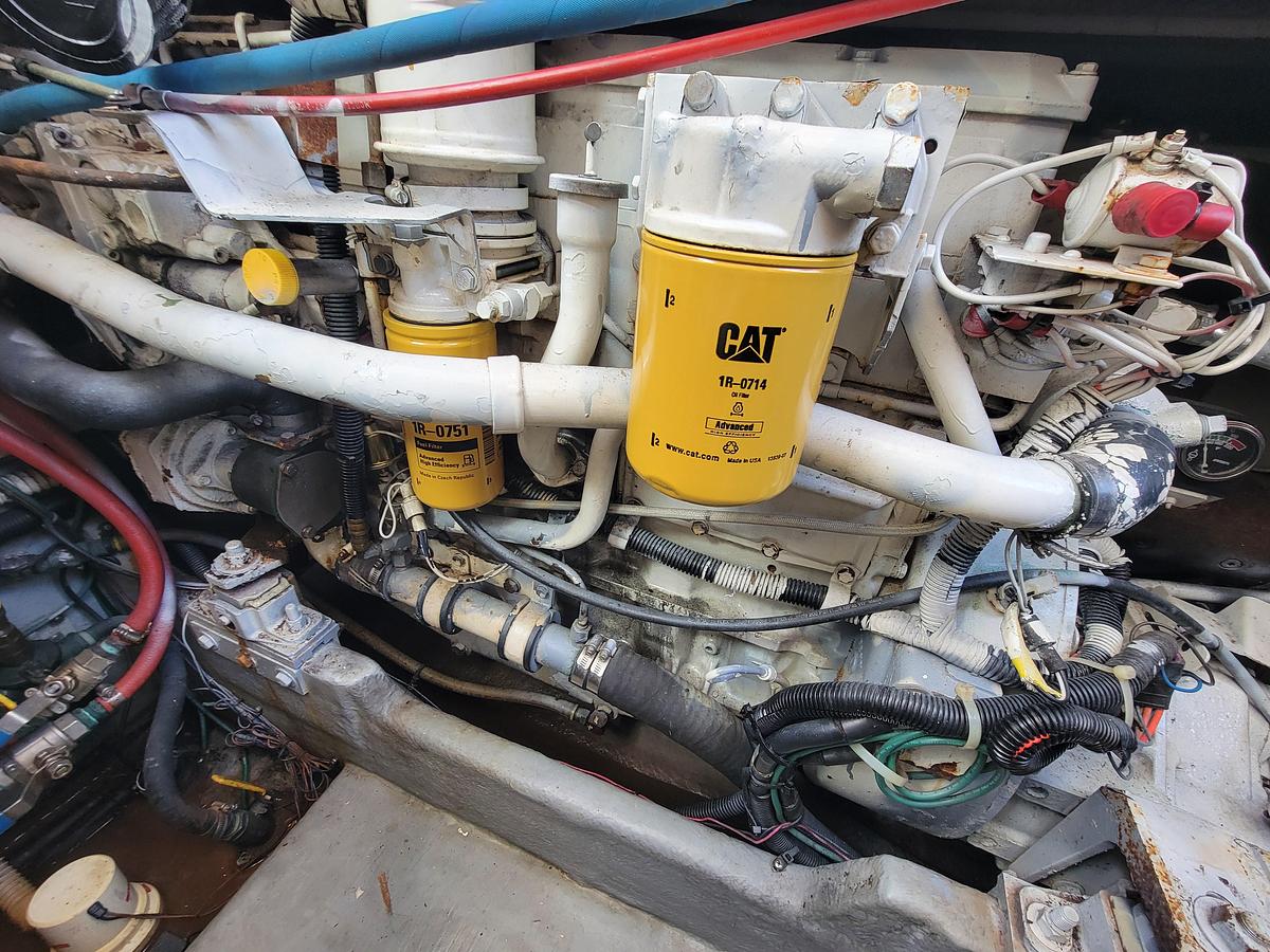 Used 1997 Sea Ray 400 Express Cruiser | 40ft