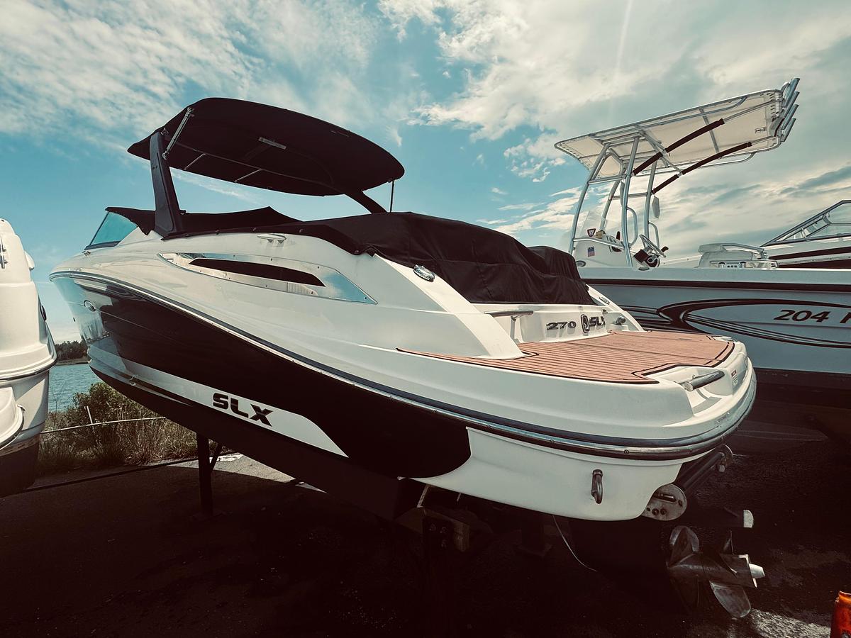 Used 2015 Sea Ray 270 SLX | 27ft