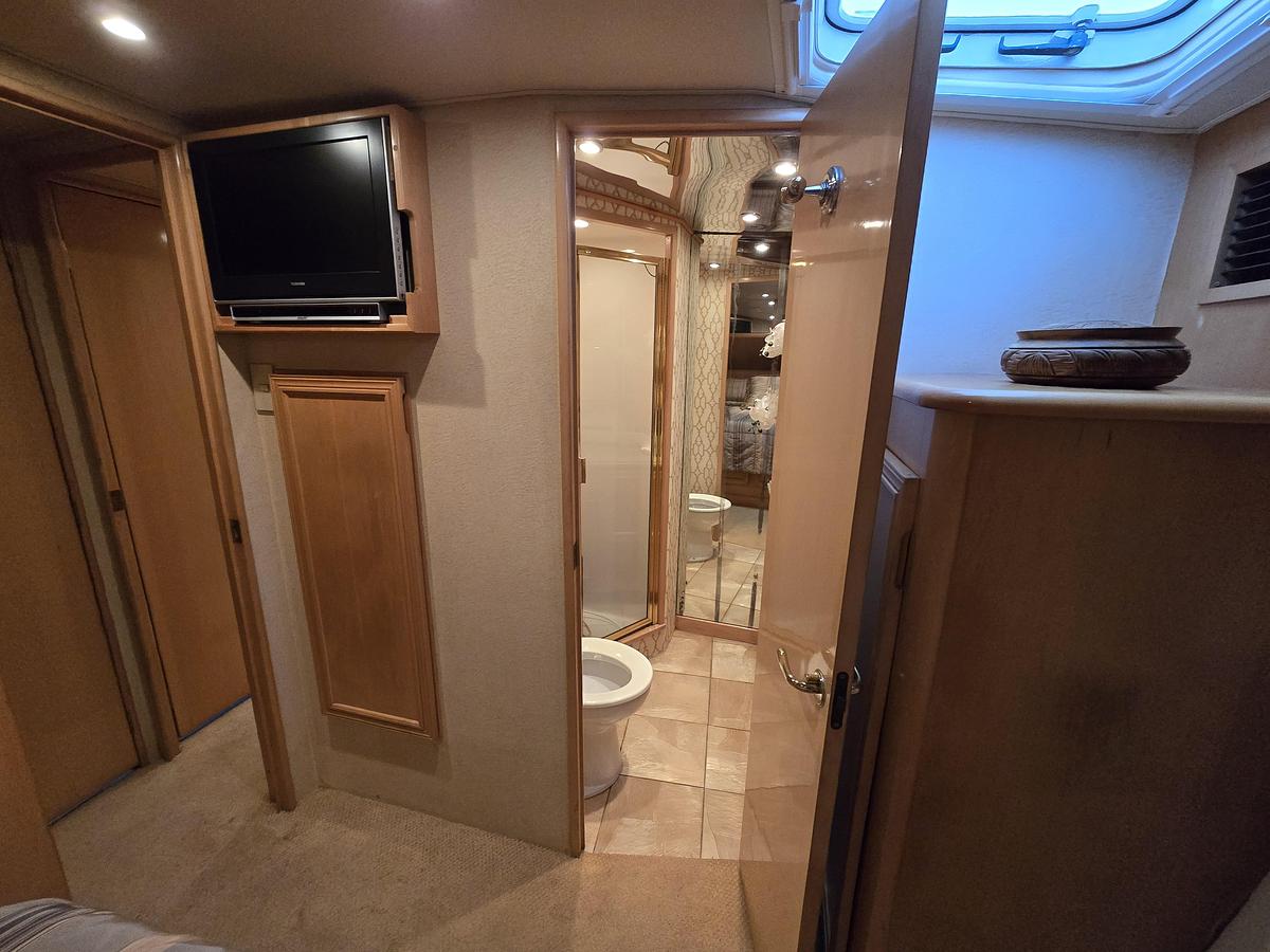 Used 2001 53' Cavileer 53 Convertible | 53'