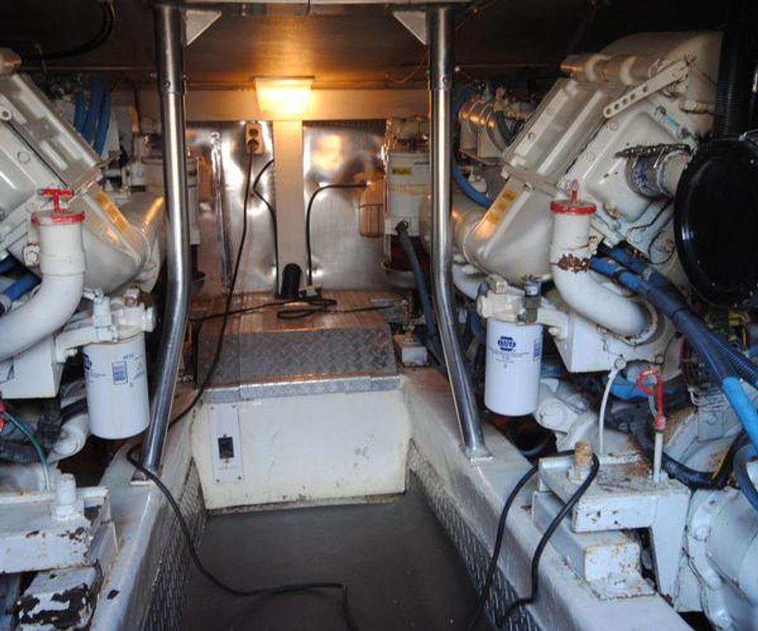 Used 1999 45' Ocean Yachts Super Sport | 45ft