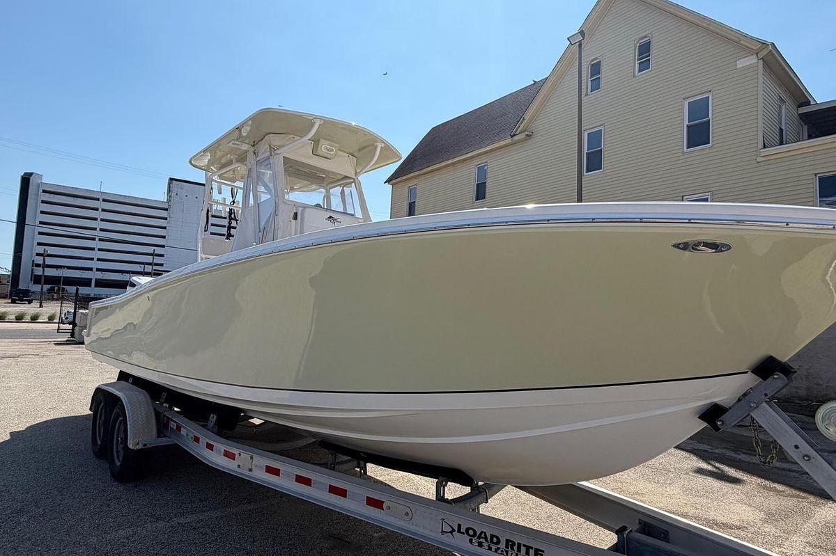 Used 2023 29' Ocean Runner 2 | 29ft