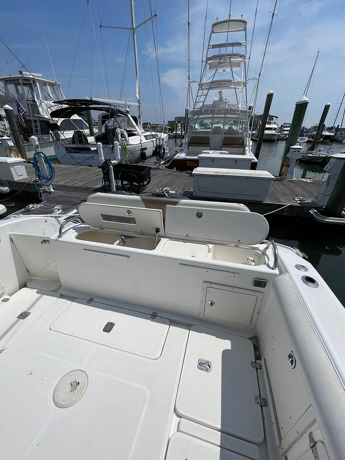 Used 2004 Century 3200 Center Console | 32ft