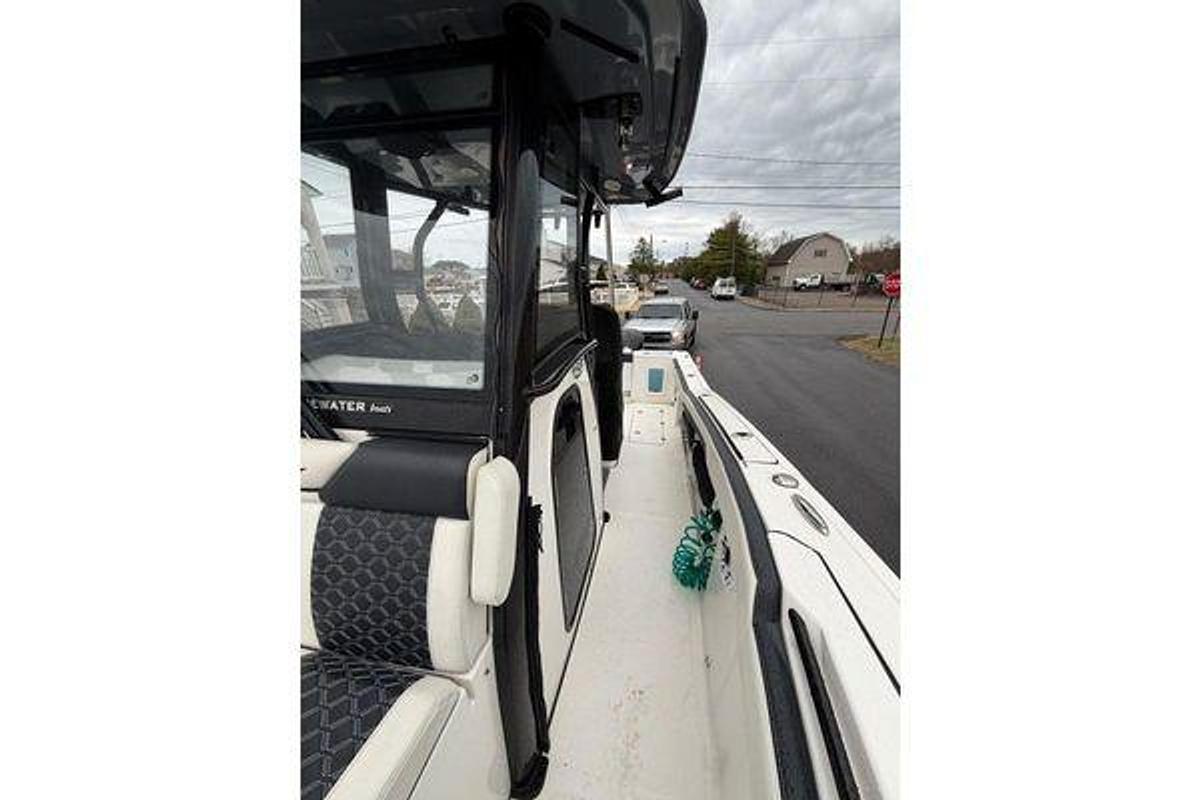 Used 2023 Tidewater 282 CC Adventure Bluewater | 28ft