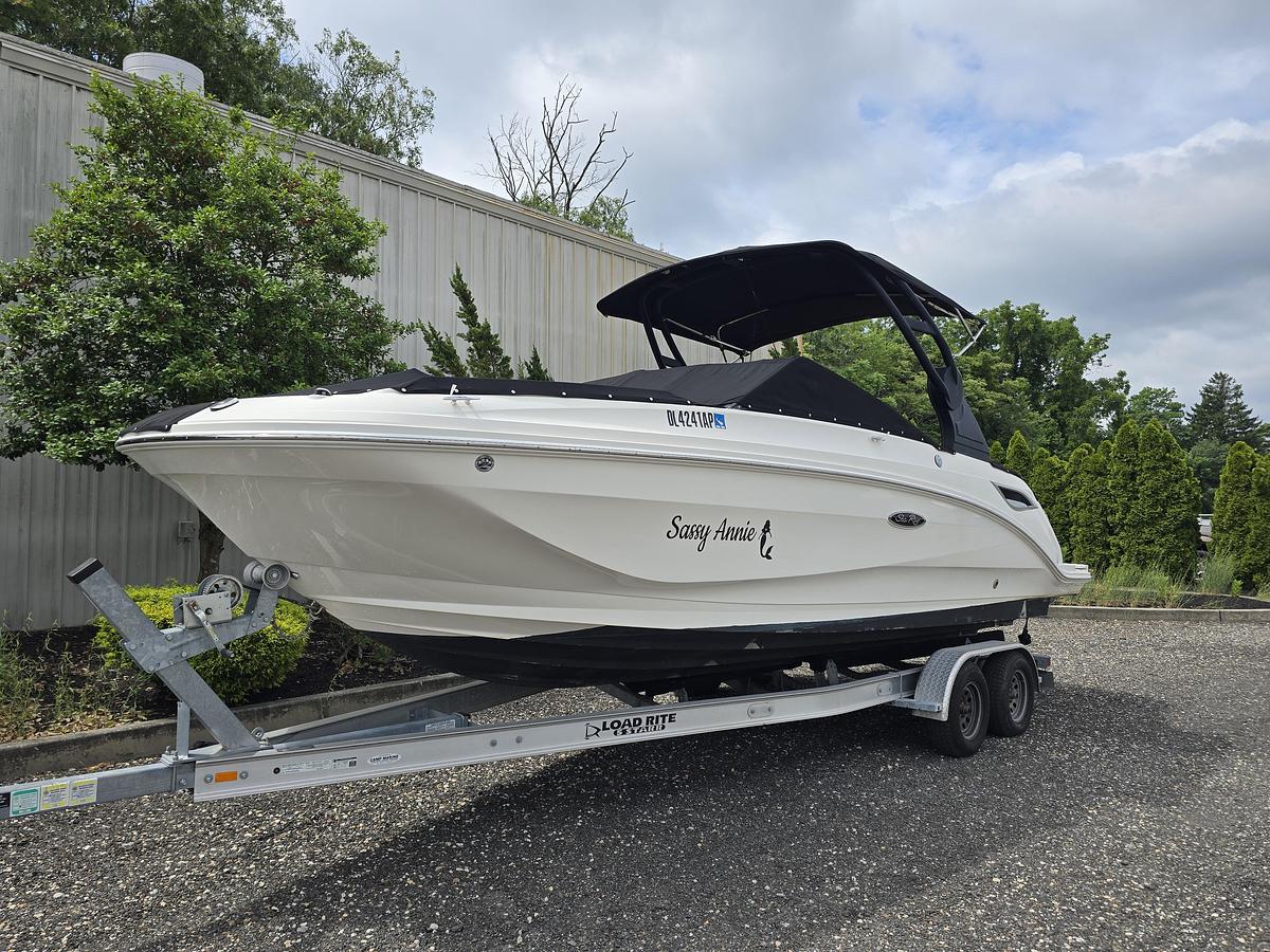 Used 2019 25' Sea Ray SDX 250