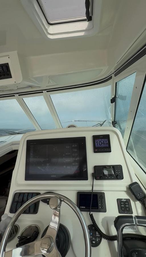 Used 2018 32' Sailfish 320 Express | 32ft