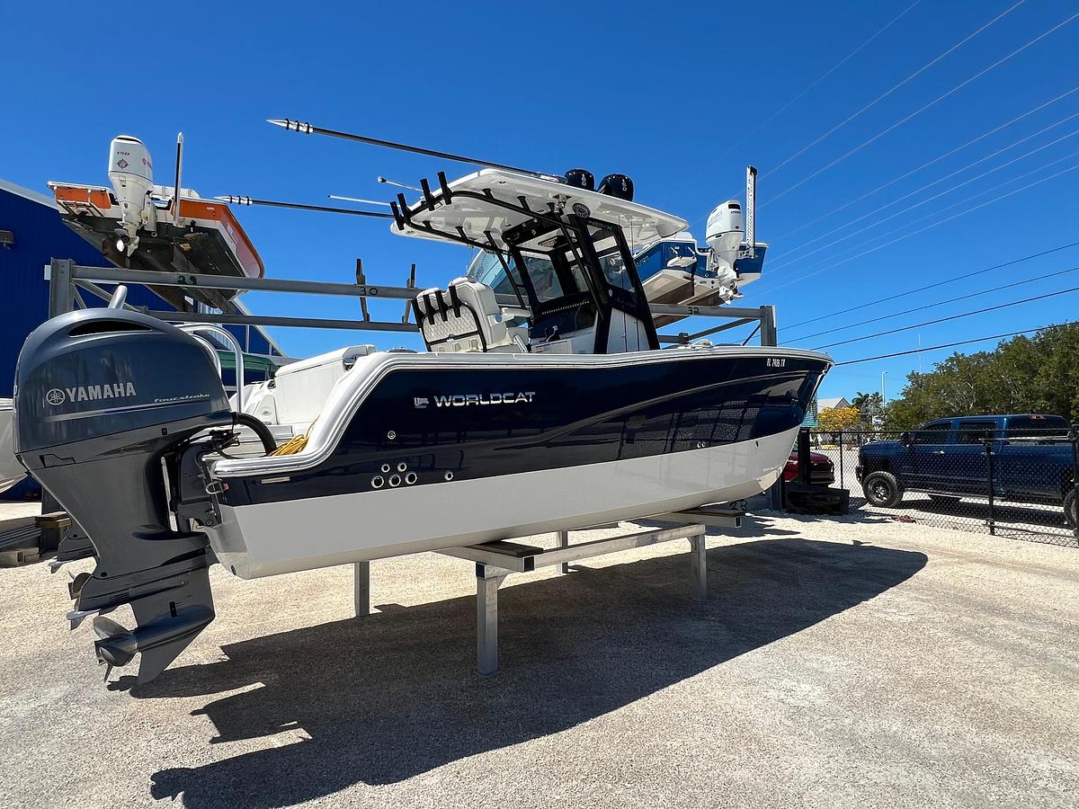 Used 2024 World Cat 260 CC-X | 26ft