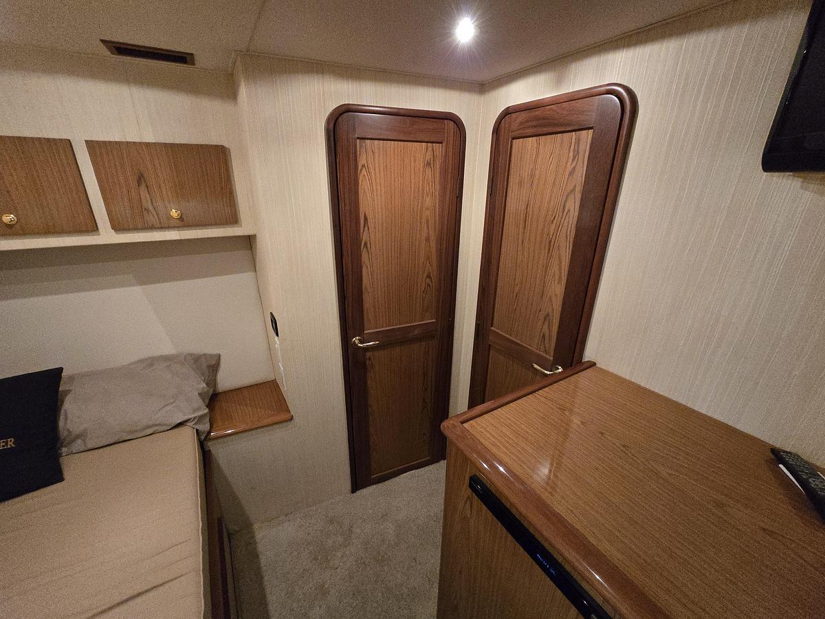 Used 1986 Ocean Yachts Super Sport | 55ft