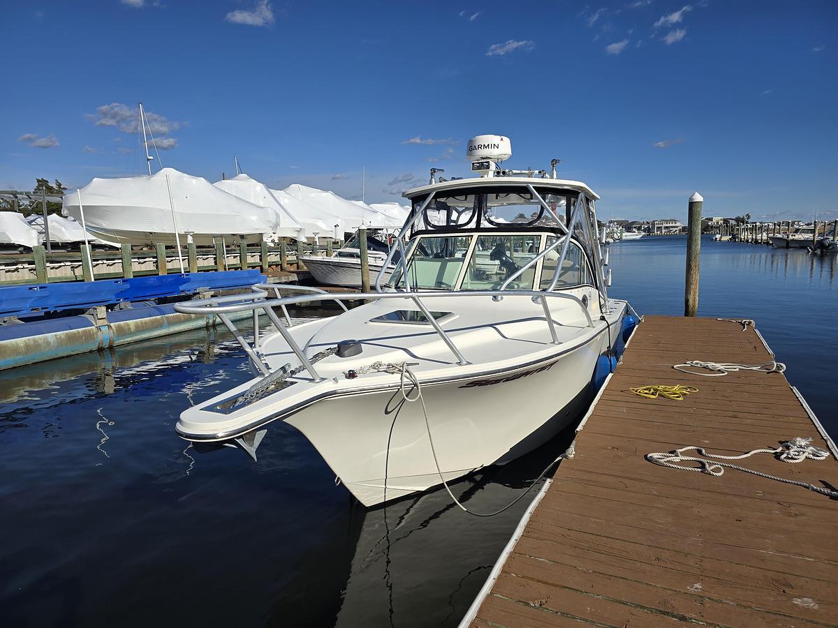 Used 2006 Albemarle 268 Express | 26ft