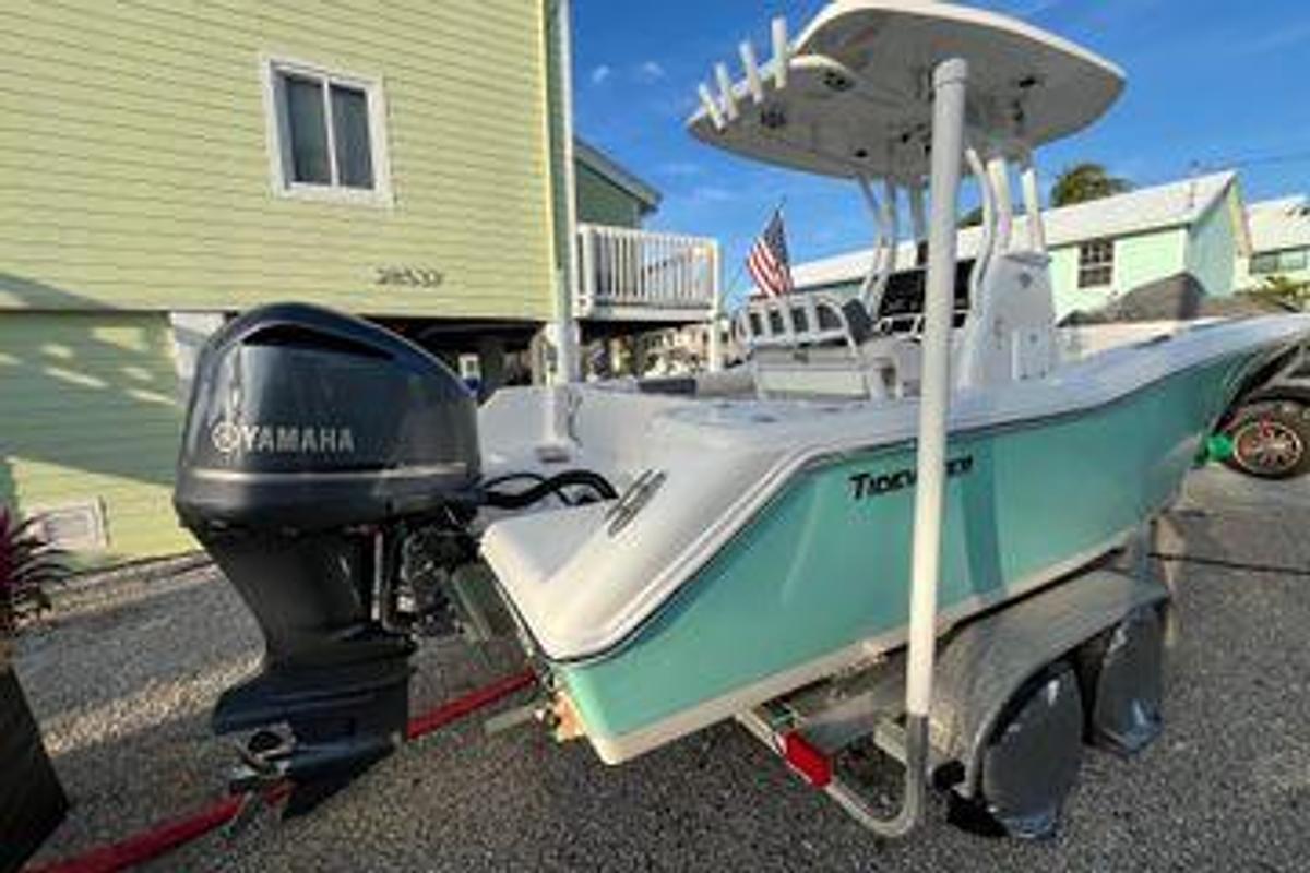 Used 2017 Tidewater 230cc Adventure | 23'