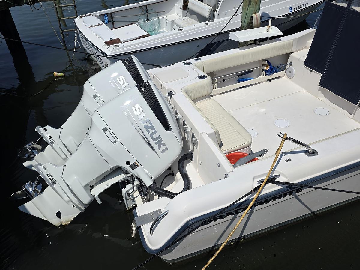 Used 2001 28ft Grady-White 282 Sailfish
