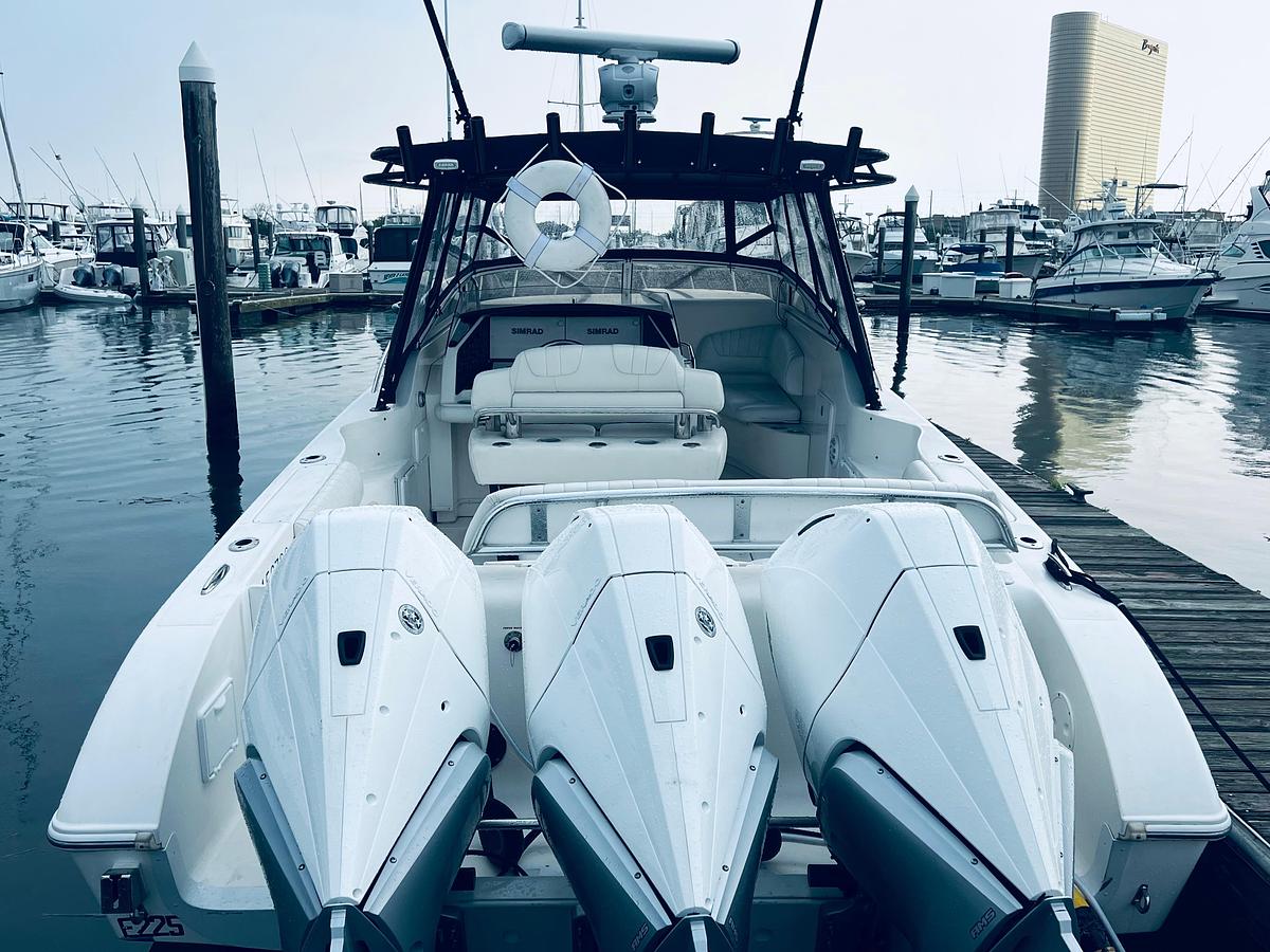 Used 2004 Fountain 38 LX | 38ft