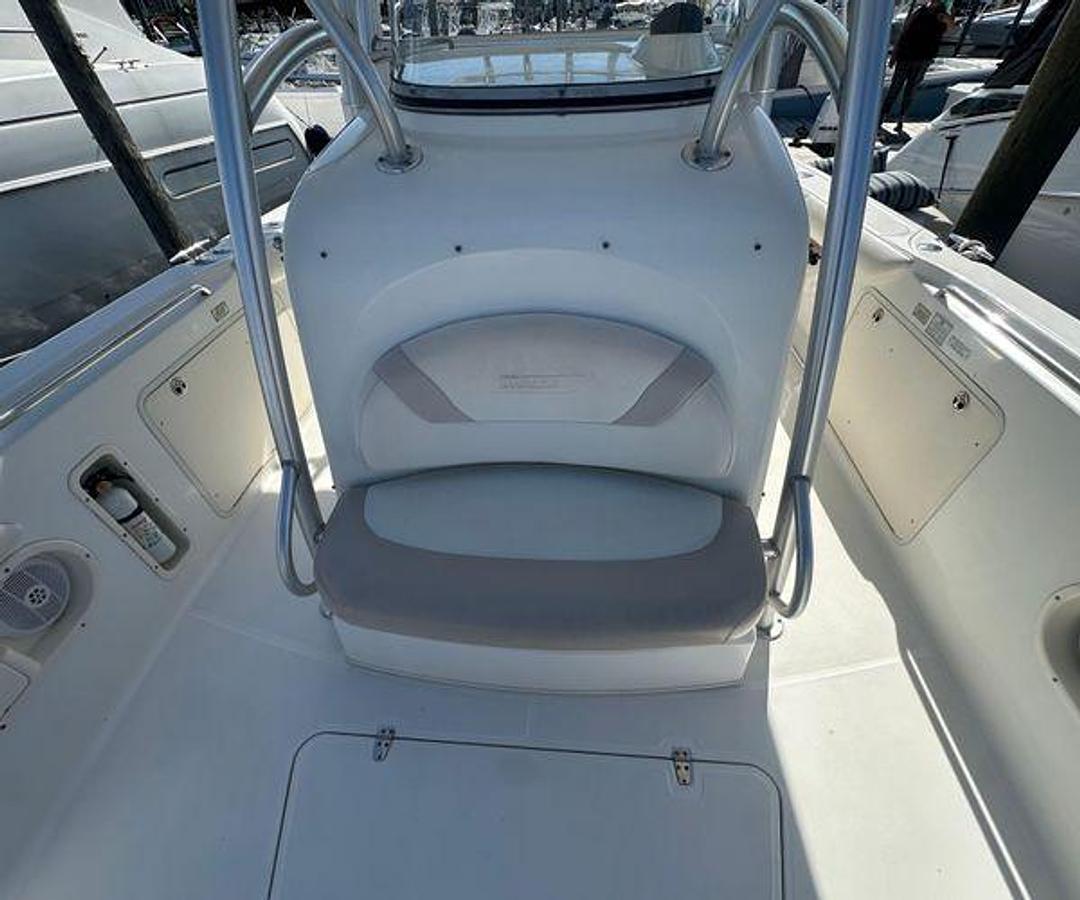 Used 2005 Boston Whaler 320 Outrage | 32ft