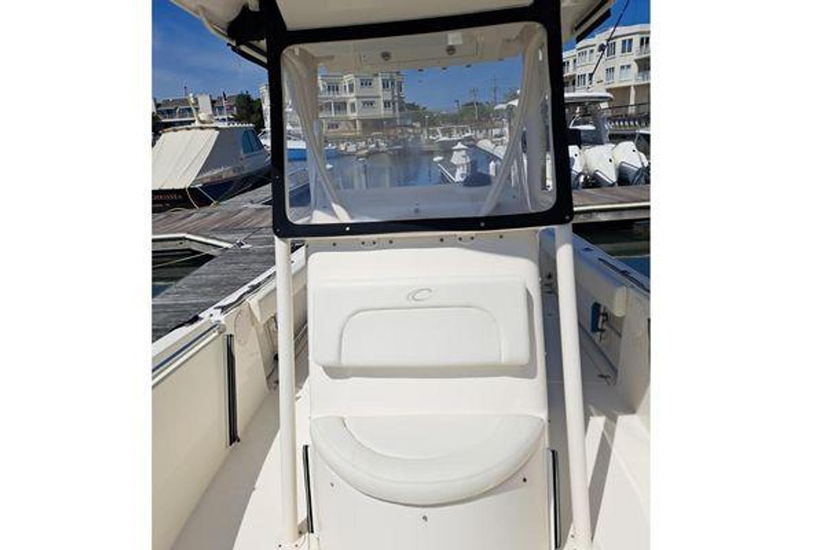 Used 2014 25' Cobia 256 Center Console | 25ft