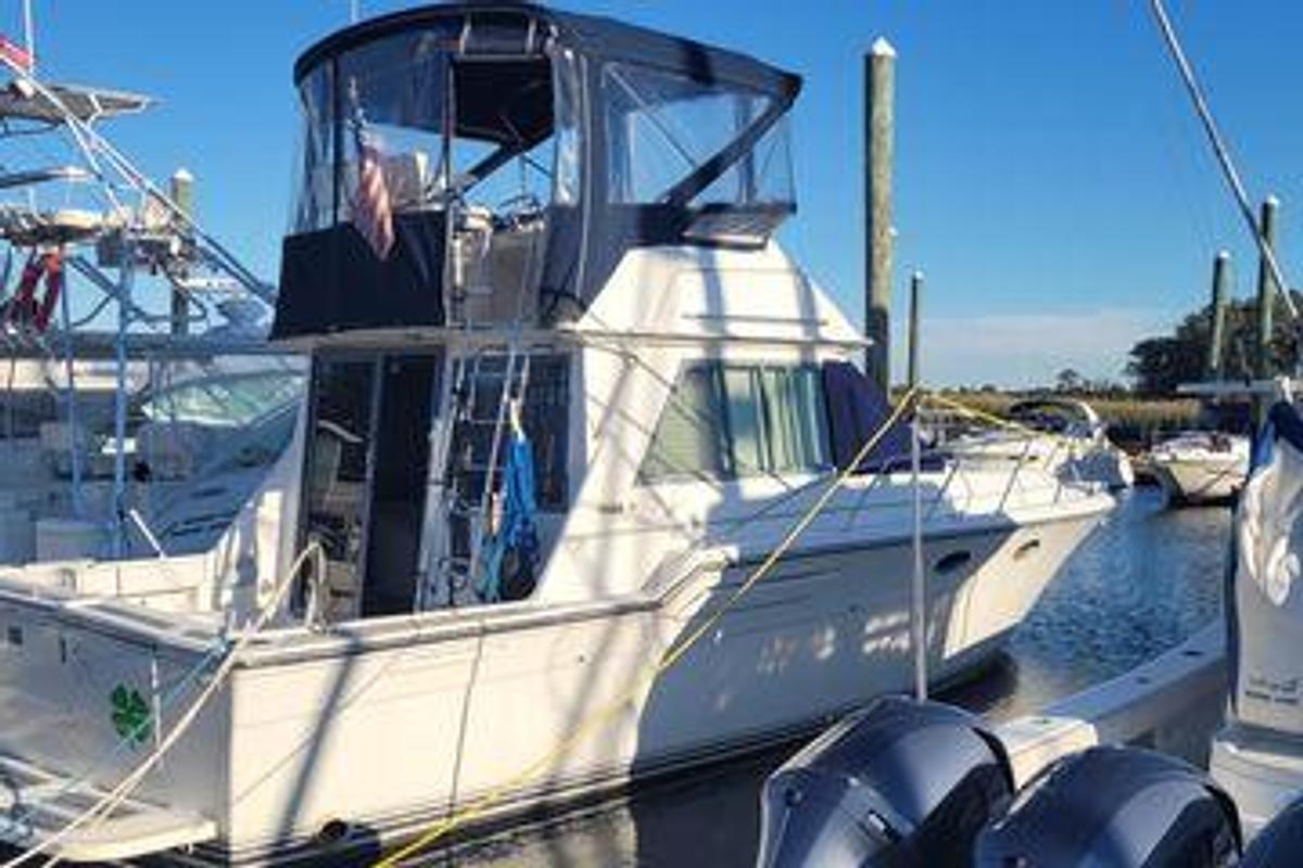 Used 1988 Tiara Yachts 3600 Convertible | 36ft