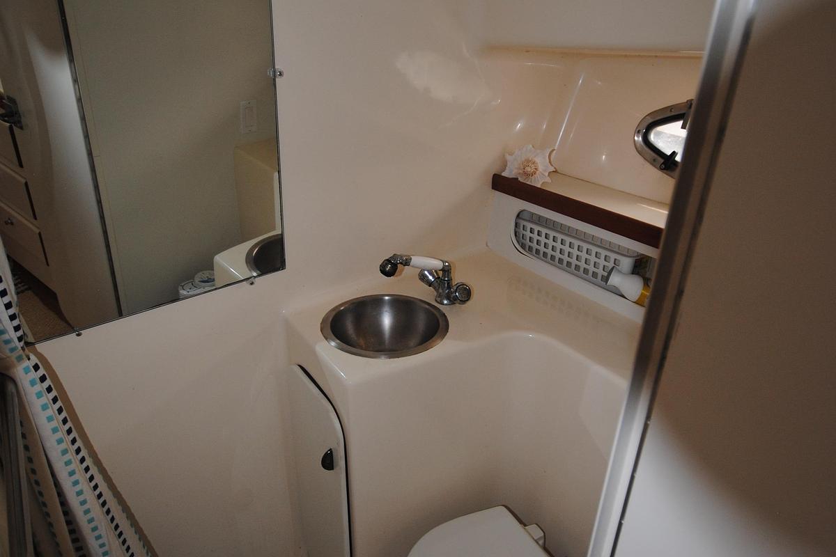 Used 1996 Tiara Yachts 3100 Open | 31ft