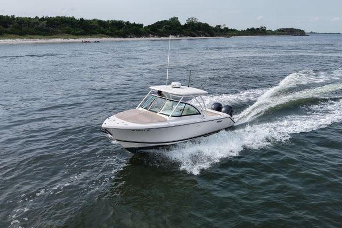 Used 2014 25' Pursuit DC 265 Dual Console | 25ft
