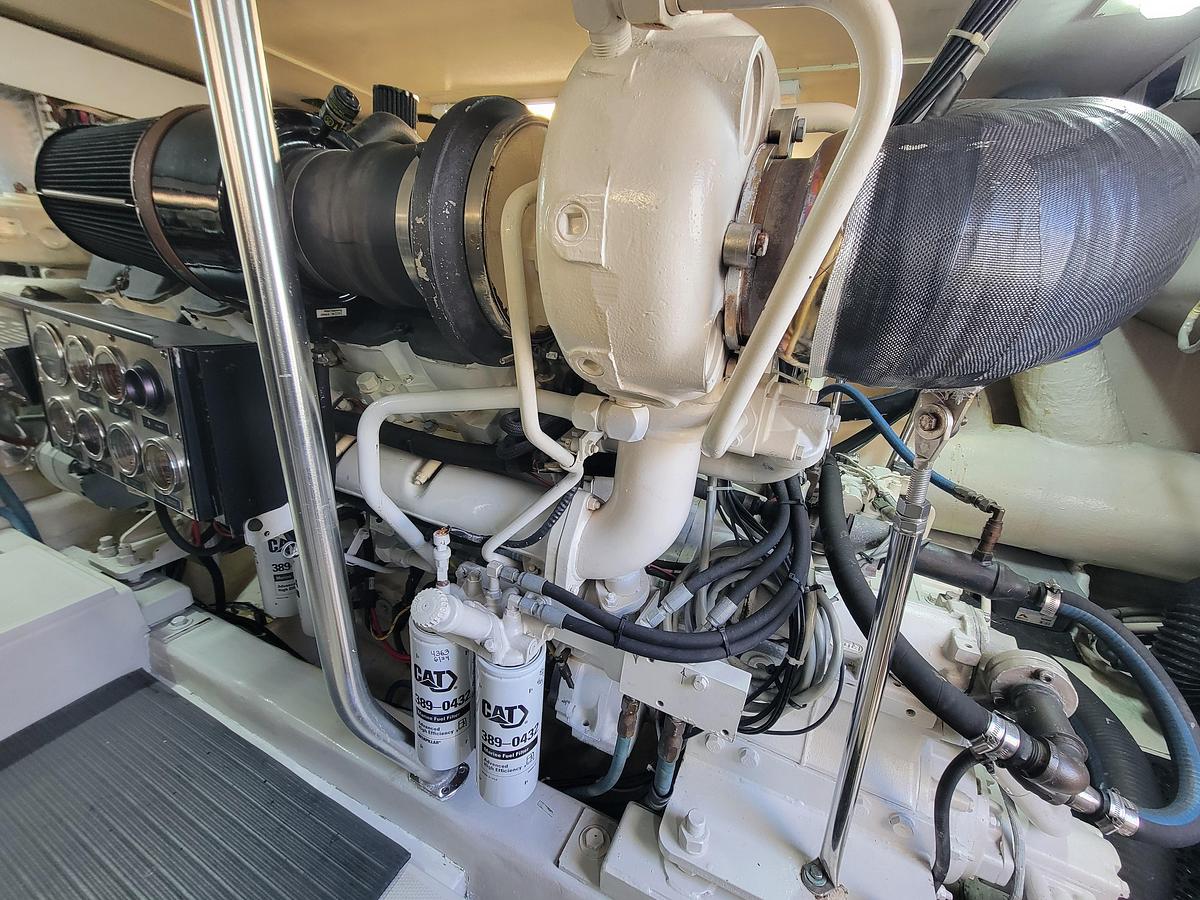 Used 2005 Ocean Yachts 57 Super Sport | 57ft