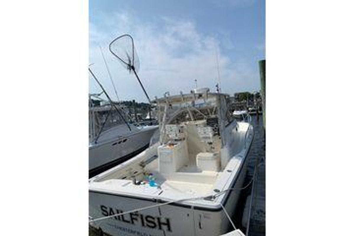 Used 2005 31' Rampage 30 Walkaround | 31ft