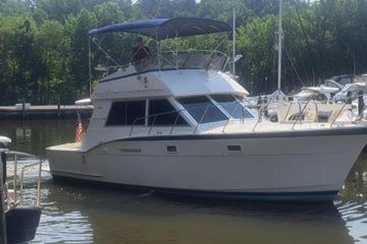 Used 1978 Hatteras 37 Convertible | 37ft
