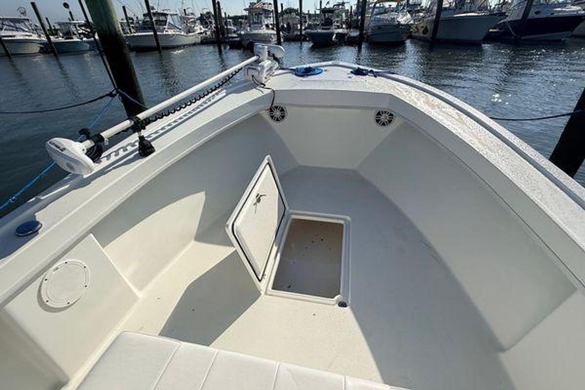 Used 2023 24' Pair Customs 24 Center Console | 24ft