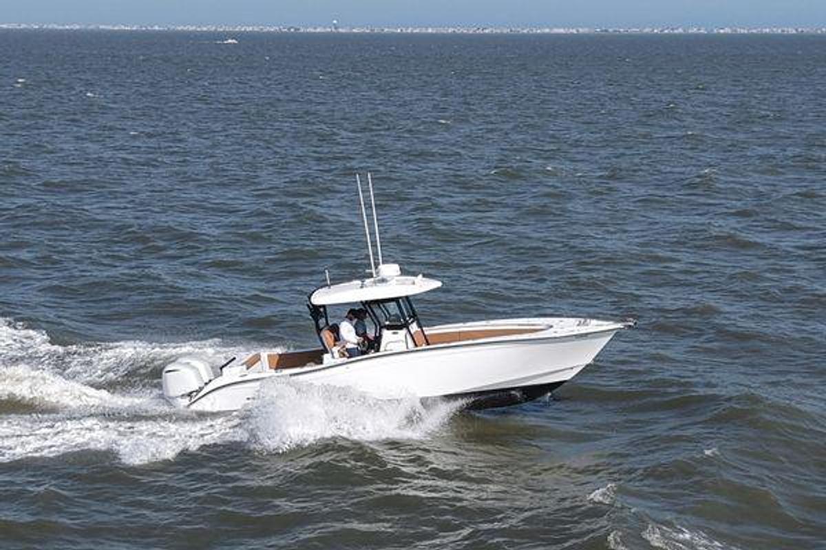 Used 2021 32' Cape Horn 32T | 32ft
