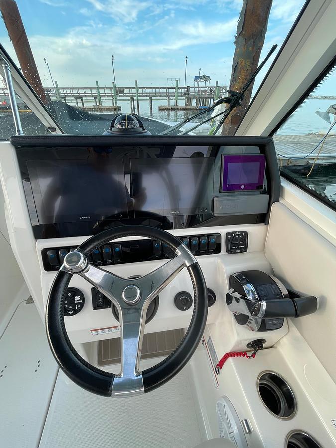 Used 2021 Sailfish 276 DC | 28ft