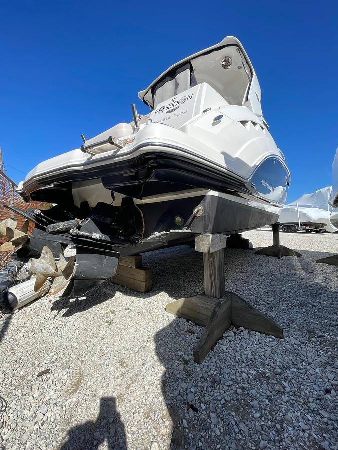 Used 2018 Chaparral 310 Signature | 31ft