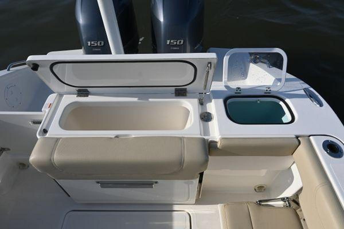 Used 2021 27' Pursuit DC 266 Dual Console | 27ft