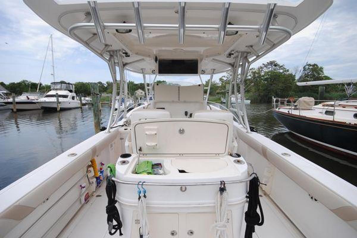 Used 2006 32' Boston Whaler 320 Outrage Cuddy Cabin | 32ft