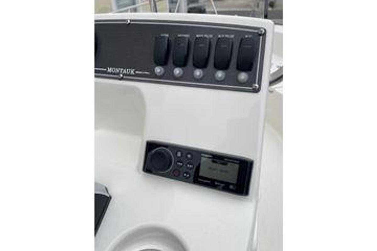 Used 2022 Boston Whaler 170 Montauk | 17ft