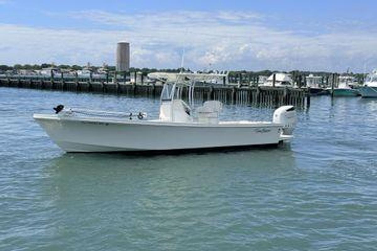Used 2023 24' Pair Customs 24 Center Console | 24ft