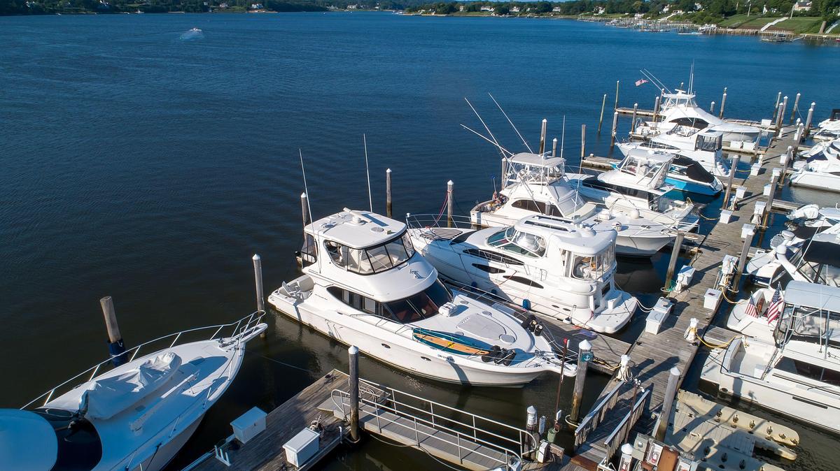 Used 2006 Silverton 50 Convertible | 50ft