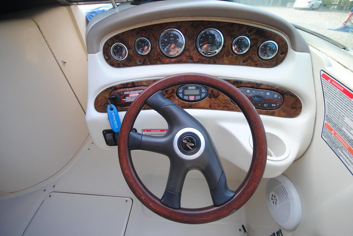 Used 2004 Sea Ray 270 Sundeck | 27ft